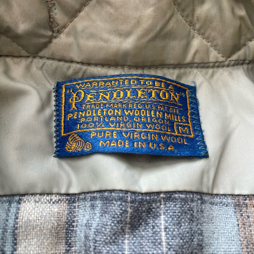 Pendleton Men's Plaid Wool Shirt in Blue and Brown- Size Medium (Small Hole) - Picture 3 of 5